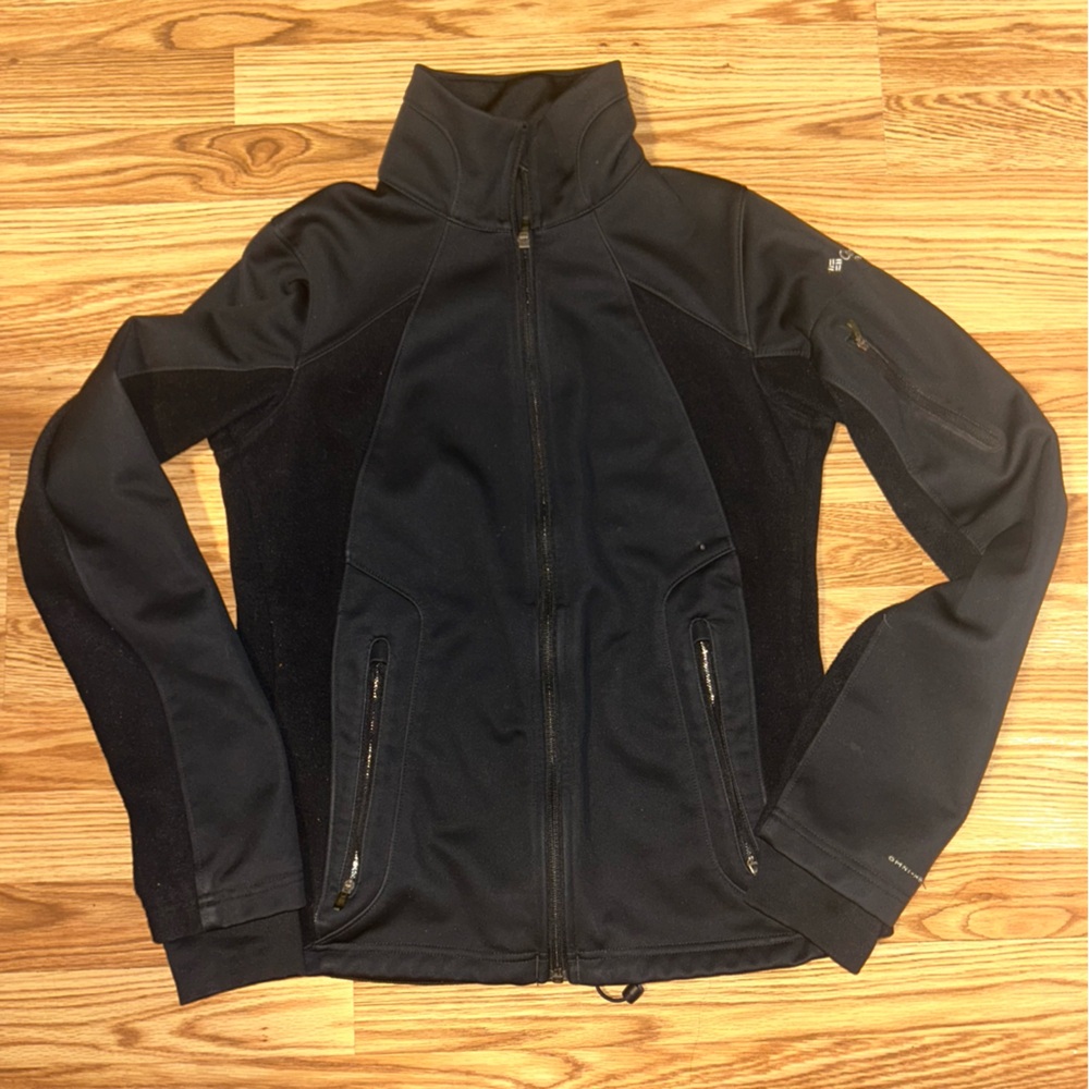 Columbia heat trapping Jacket